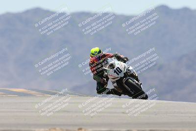 media/Apr-20-2025-CVMA (Sun) [[39090e8767]]/Race 9-Formula LW Twins Shootout/